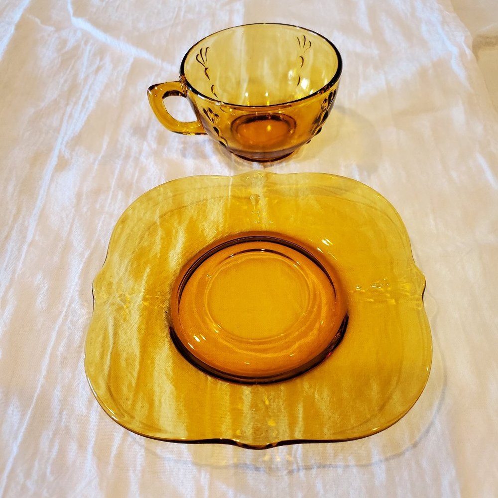 Vintage Glass Paden City Crow's Foot Amber Cup & 6" Square Saucer